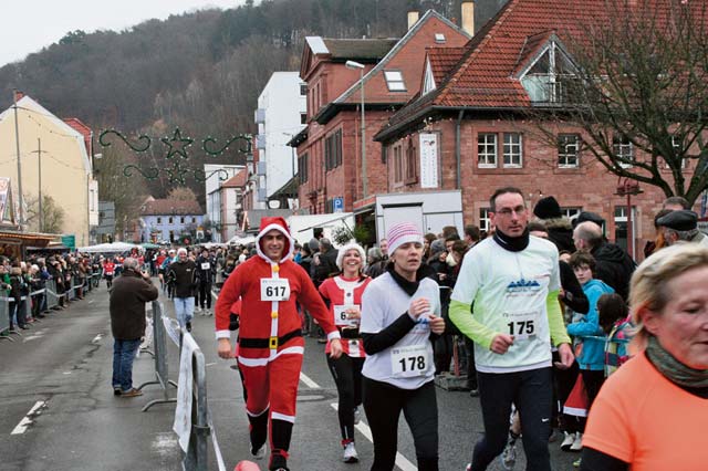 Courtesy photoThe Landstuhl running association LLG holds its traditional Christmas run around the Christmas market Nov. 30.  The event includes a children’s and main run.