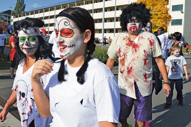 Photo by Rick ScavettaThis year’s 5K run was paired with a Halloween theme — zombies. Many people got into  character, sporting ghoulish face paint and torn clothes.