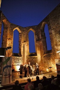 Photo courtesy of Marcus Latsch, Mosel Musikfestival VAGmbHKloster Stuben in Bremm.