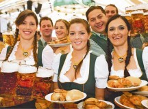 Photo courtesy of www.goeckelesmaier.deAt the Stuttgart Spring Festival, enjoy a rotisserie chicken and a beer at one of the many fest tents.