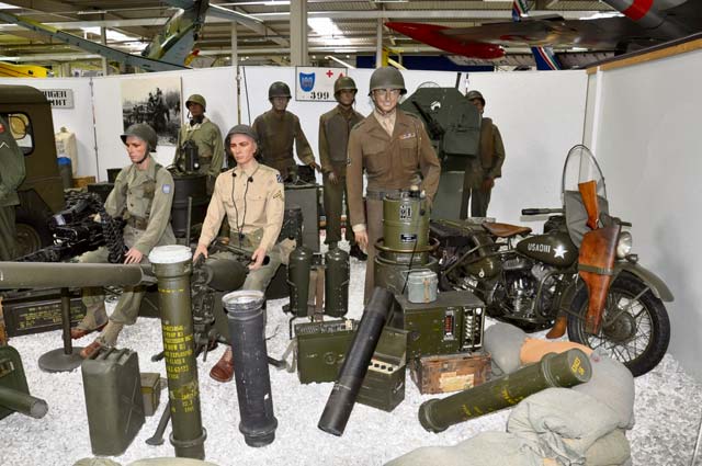 A showcase of American military personnel and their World War II equipment is on display in the military history section of  the Auto & Technic Museum Sinsheim. The unique exhibition offers visitors the chance to view the technological  advancements made in the military industry and to compare the various approaches taken by different countries.