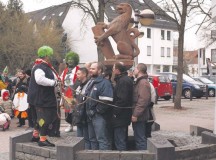 File photoWomen tie the men working in the town hall to a fountain and charge them a fee to be released during “Altweiberfasching,” or old women’s Fasching.