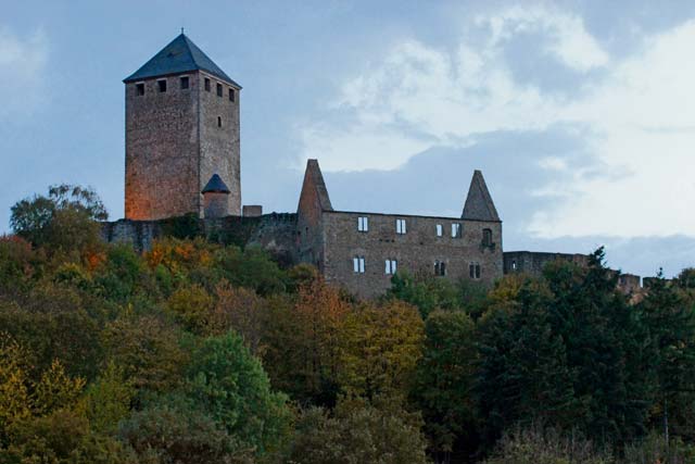 Lichtenberg Castle offers herb market, displays, tours