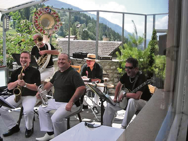 Courtesy photos The Burg Jazz music festival at Nanstein Castle kicks off at 7 p.m. July 24 with one of Europe’s top jazz bands, Les Zauto Stompers from Paris.