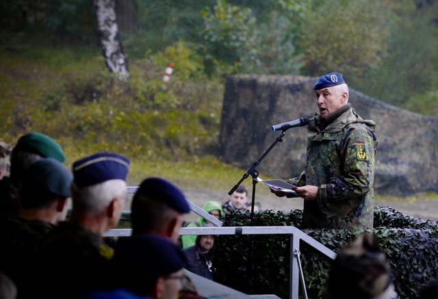 German army Lt. Gen. Michael Tempel, chief of the German army medical services, presents opening comments during the distinguished visitor day of the German army’s Joint Demonstration Exercise Oct. 9 at the German army training area in Muenster.