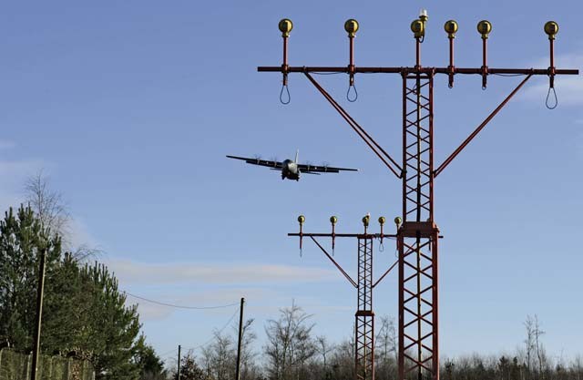 Watch me touch, watch me go