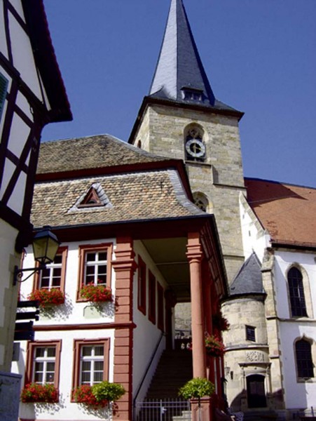 Courtesy photo Red wine hike The wine-growing community of Freinsheim sponsors its annual red wine hike Jan. 22 to 24. A torchlighting kicks off the activities at 6 p.m. Jan. 22. Interested participants meet at 5:15 p.m. at the historical Freinsheim town hall, where torches are available for sale. Guided tours on Jan. 23 and 24 are scheduled to start at 11:30 a.m. For more information, visit www.stadt-freinsheim.de or read next week’s article in the KA.