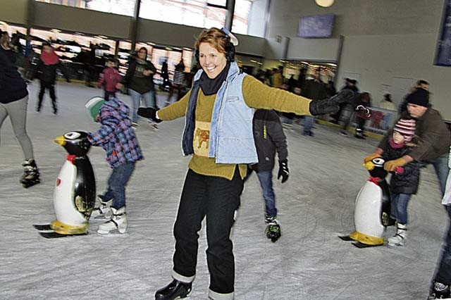 Photo by City of Kaiserslautern Ice-skating rink closes Sunday The ice-skating rink in the event hall of the Gartenschau Kaiserslautern closes its season Sunday. Last chances to skate are 9 a.m. to noon, 1 to 3 p.m., 4 to 6 p.m. today, Saturday and Sunday. Evening hours are 7 to 10 p.m. today and Saturday, and 7 to 9 p.m. Sunday. For details, visit www.kl-on-ice.de. 