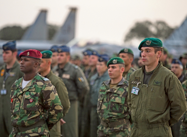 US supports Portuguese paratroopers