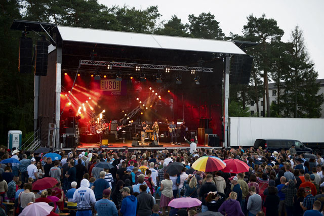 Spectators watch a concert performed by Trace Adkins and his band June 11 on Ramstein. The free event was sponsored by the USO.