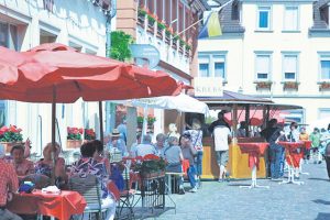 Was ist Los? KMC Cultural Highlights - June 3, 2016