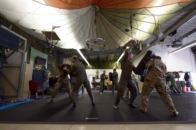 Ramstein SERE specialists train air crew