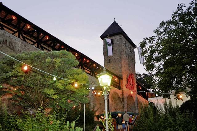 WAS IST LOS? Cultural highlights