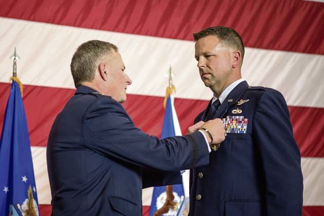 CSAF bestows Distinguished Flying Cross on Kentucky Air Guardsman