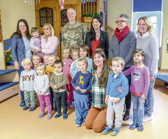 Reading program connects Team Ramstein with local kindergarten