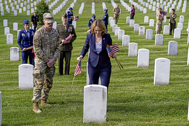 Hicks honors fallen service members, Gold Star families in Memorial Day message