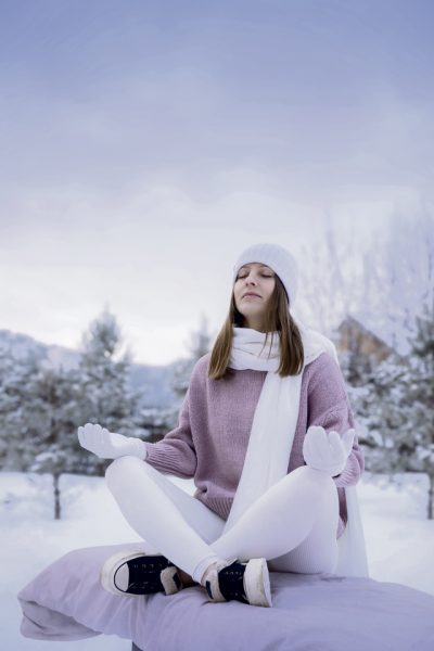How mindful meditation will help you stay healthy in cold